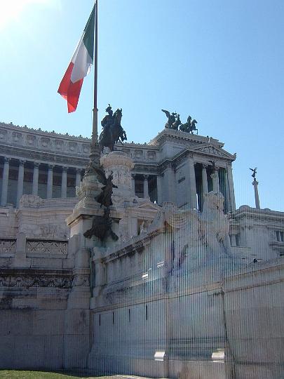 Piazza 4.JPG